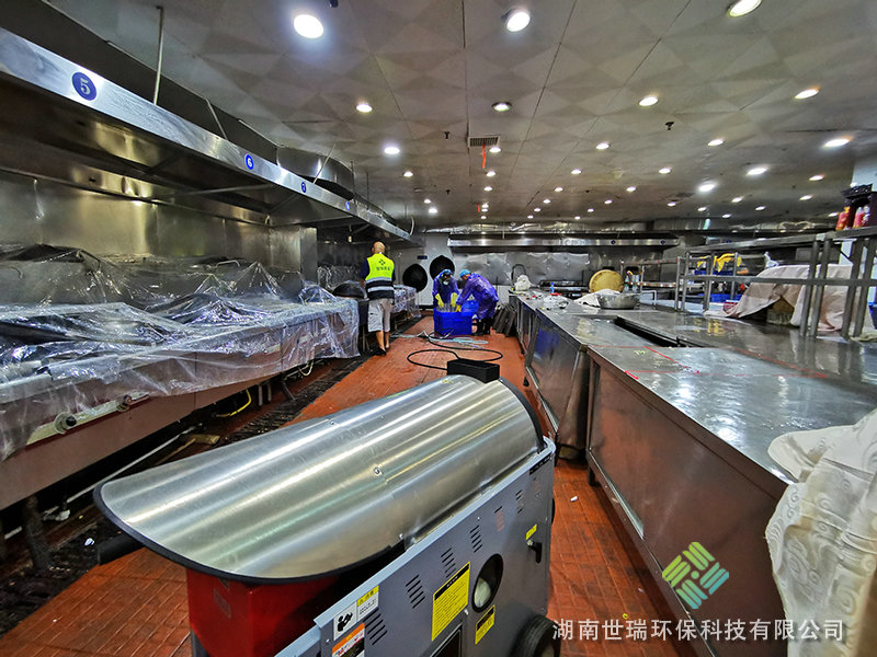 廚房抽排系統(tǒng)清洗 (4)