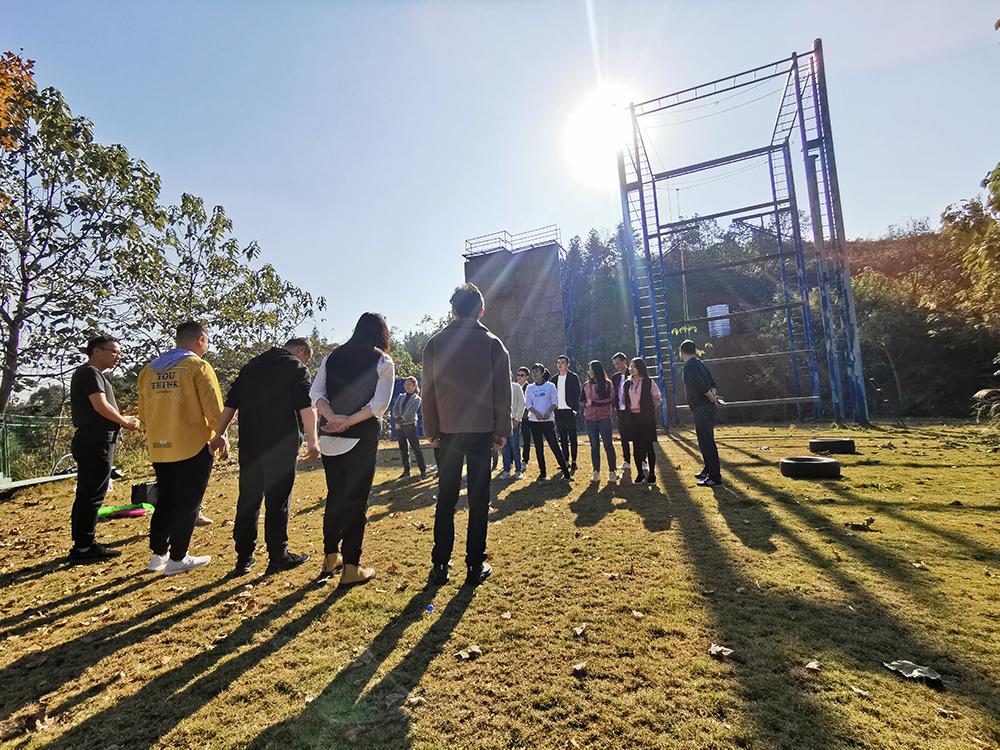湖南世瑞環(huán)?？萍加邢薰?株洲治理餐飲油煙污染,廚房清理
